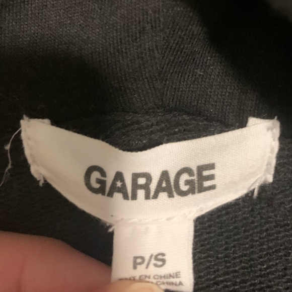 black garage zip up hoodie - Picture 3 of 3